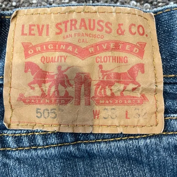 Levi's 505 38 x 32 Men's Straight Blue Jeans - Picture 3 of 3